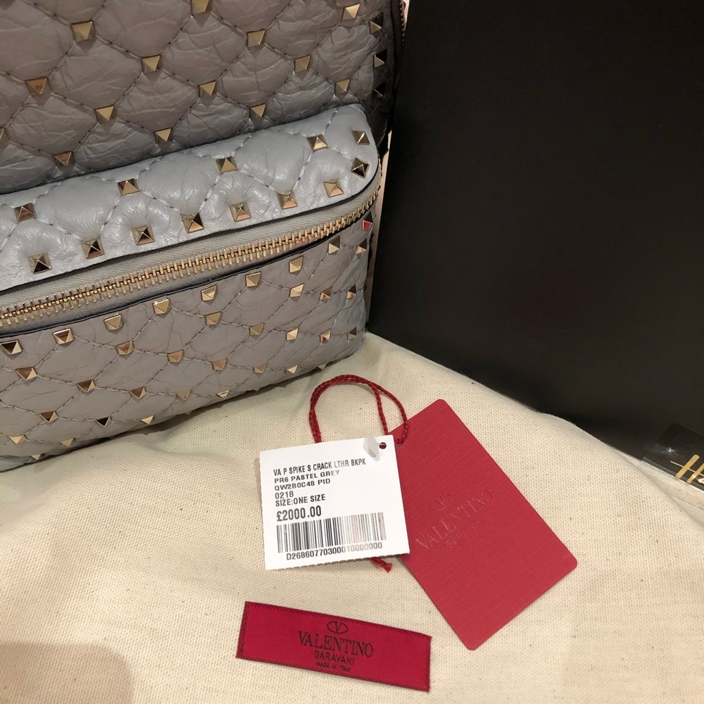 Valentino Rockstud Medium Backpack 100% Authentic - Picture 8 of 8